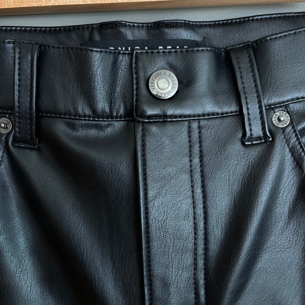 Veronica Beard Beverly Flare High Rise Pant in Black Size 29 Faux Leather Chic - Picture 9 of 16